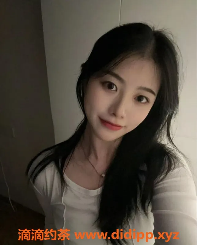 深圳楼凤资源信息,深圳温柔女友小唯，24岁，身高163cm，茶水费500元