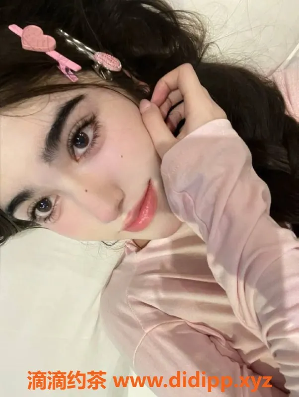 重庆楼凤-江北区苏娜，身高1.68，36D美胸，23岁