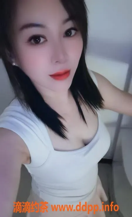 郑州楼凤资源信息,郑州管城区熟女老板娘，400元深喉调情服务