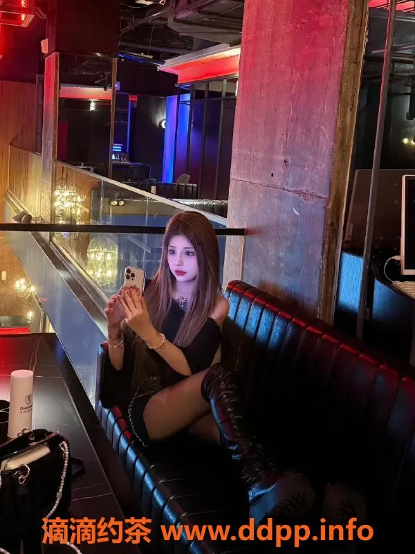 厦门楼凤-湖里区肉肉，年纪小的独特女友体验