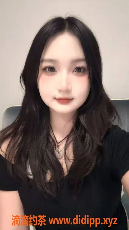北京楼凤-丰台丽泽小爱同学，162CM微胖D罩杯特惠1K