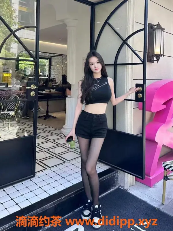 东莞楼凤-私聊老师，服务热情，超值体验！