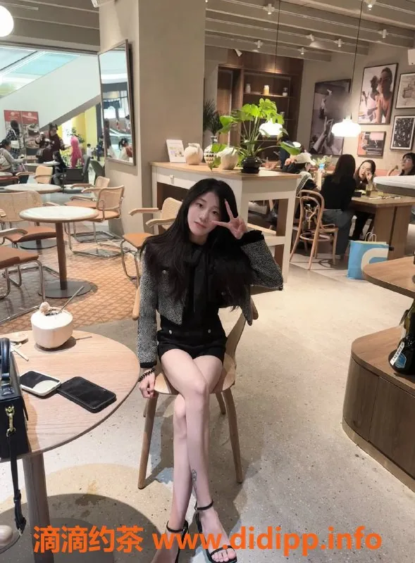 杭州楼凤资源信息,拱墅区小小，身材苗条服务优质