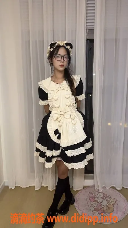 成都楼凤-成华区18岁重庆妹子，身高168，服务超赞