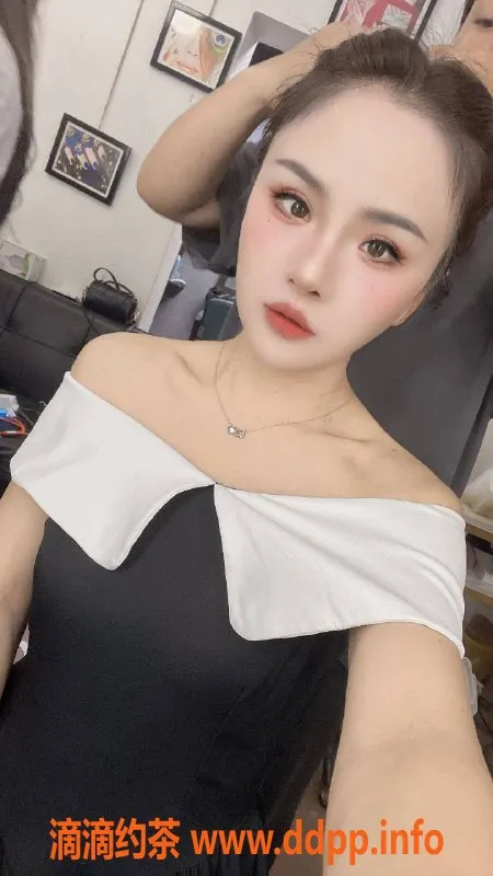 北京楼凤-丰台木樨园思涵，161cm 98斤 C杯，茶费8元