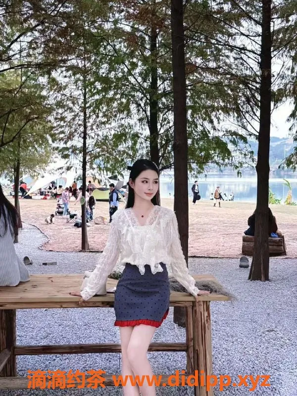 广州楼凤资源信息,广州番禺小娟，21岁，身高162，茶水300元