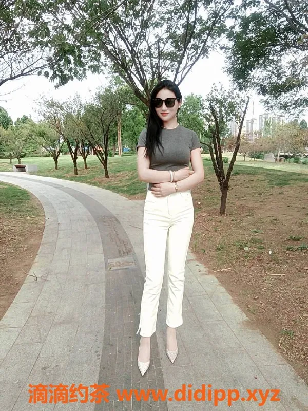 北京楼凤-昌平杨老师，500P知性温柔老师等你来体验