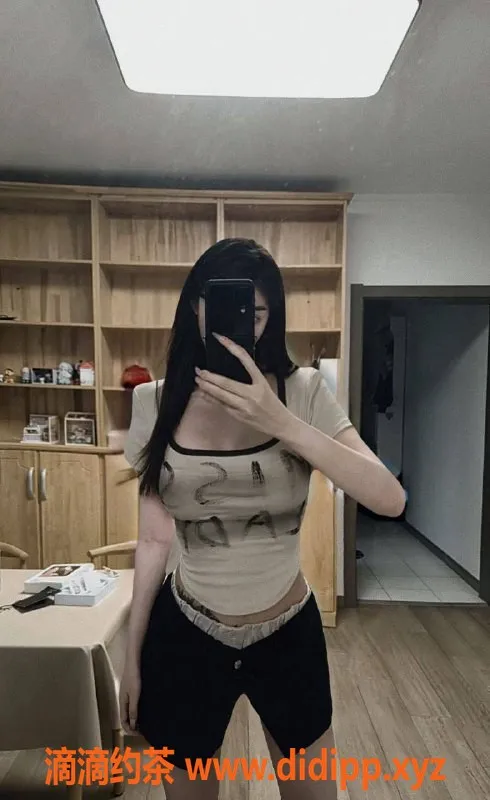 北京楼凤-北工大炎炎 168cm 100斤 25岁 36C 服务优质