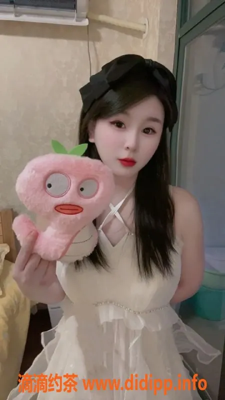 杭州楼凤-上城糖糖95，400元半套，全套600元，视频认证