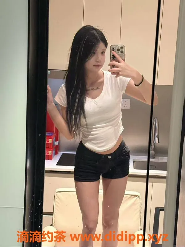 珠海楼凤资源信息,珠海拱北肖肖，18岁C罩杯，超值服务等你来体验