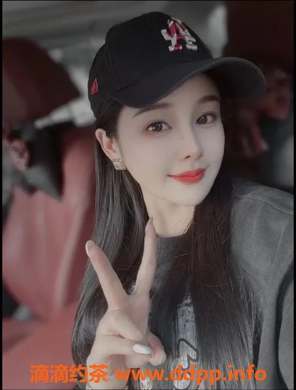 珠海楼凤-珠海露娜，500P起的苗条御姐