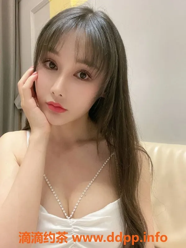 珠海楼凤-拱北奶沫，颜值御姐提振你的心情！