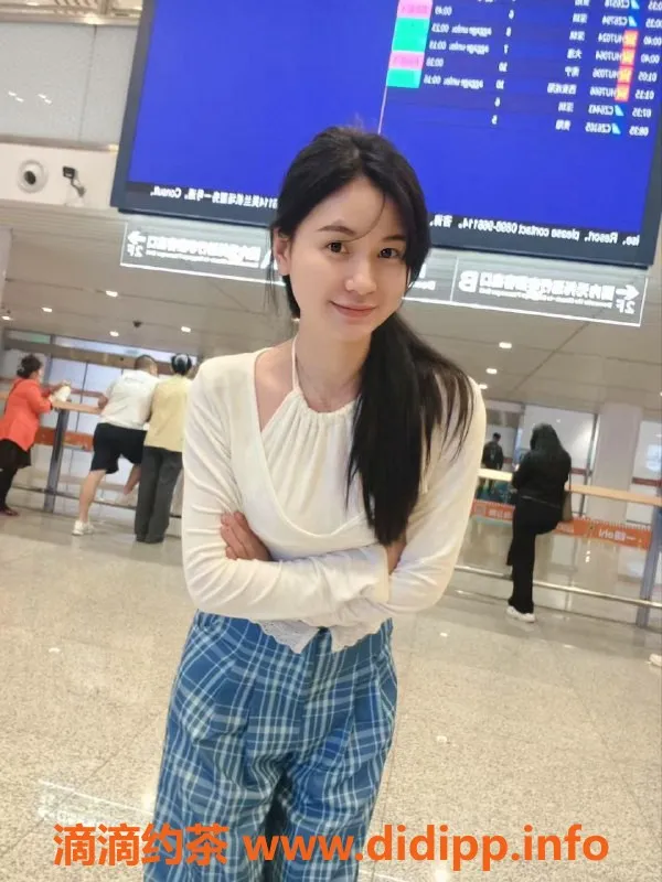 昆明楼凤-曲靖小可爱，至尊享受700P，精彩服务等你来体验！