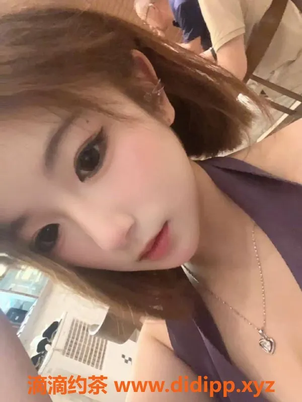 成都楼凤-武侯区嫩妹泡泡，6/10课时费，喷水车体验！