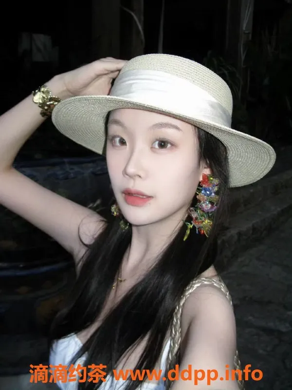 广州上门服务-南沙玥玥，25岁全套服务，胸围36C