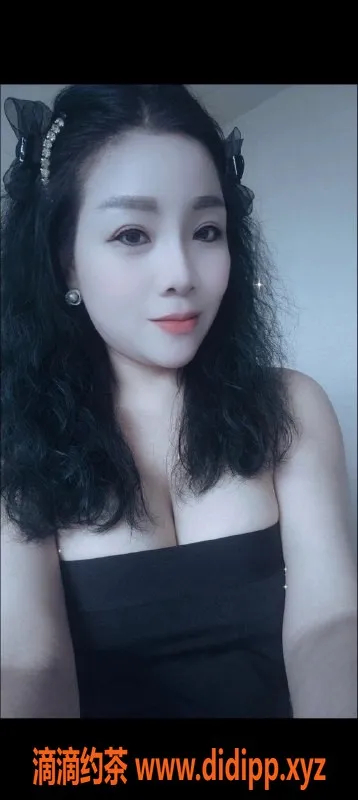 武汉楼凤-汉口区三通骚骚，165cm 54kg 36B/38D