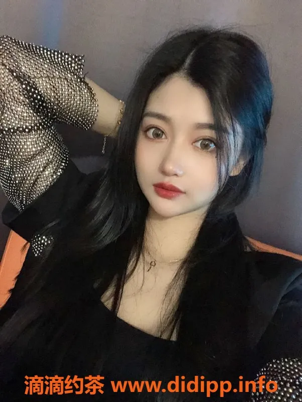 重庆楼凤-江北区安琪儿，168cm，48kg，20岁，诱惑服务等你来体验