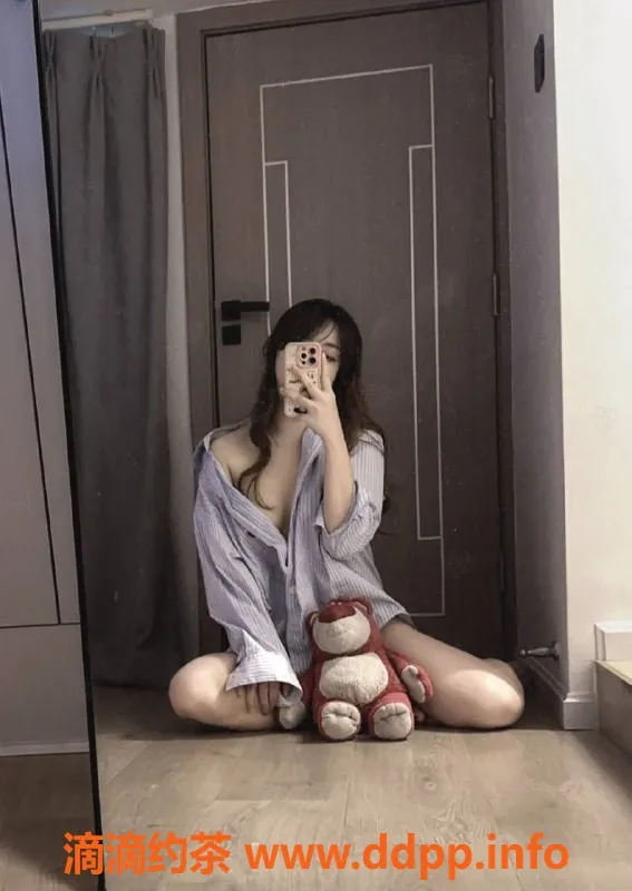 成都上门服务-成华区嘻嘻，170cm丰满御姐，热门服务