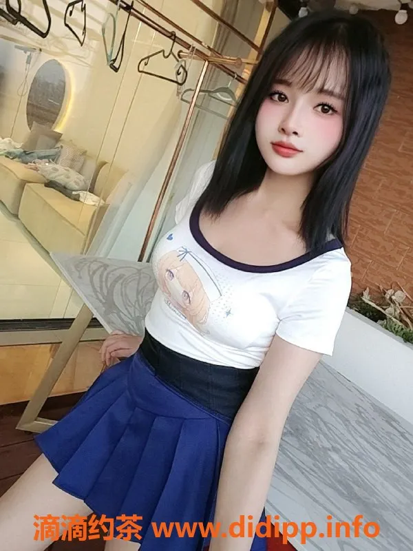 重庆楼凤资源信息,江北玲玲 21岁155，98斤C+罩杯诱惑