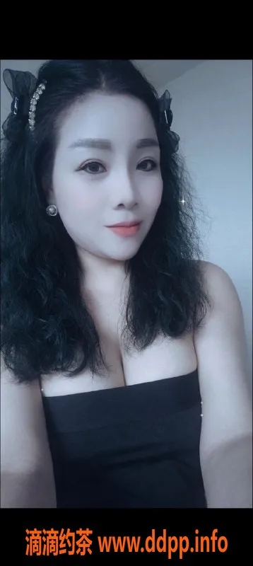 武汉楼凤-江岸区三通骚骚，165cm 54kg 38D服务优