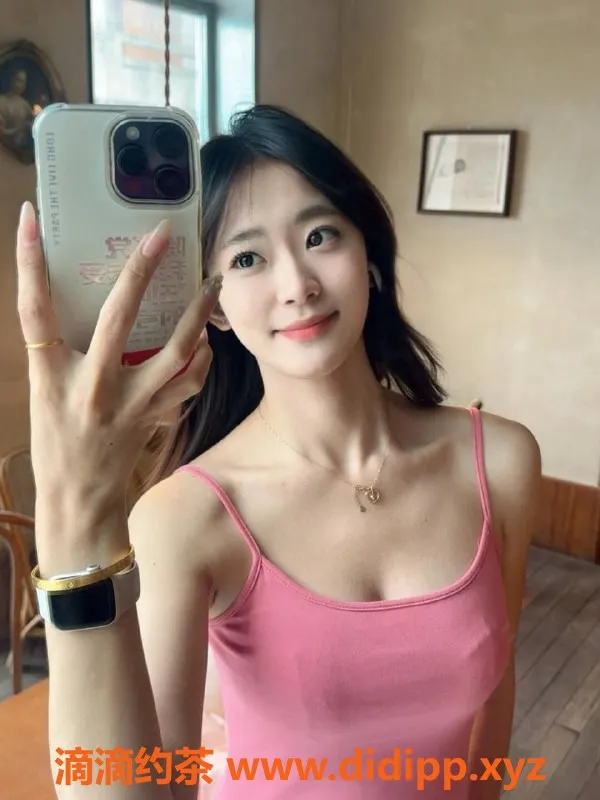 杭州楼凤-大一学生子熙，165高皮肤白皙，超热情服务