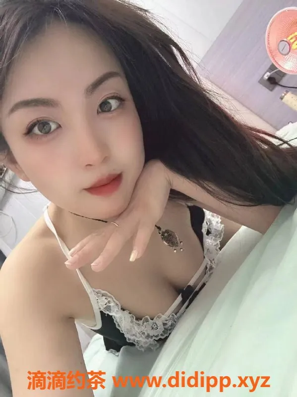 宁波楼凤资源信息,镇海区甜柚，24岁，600p起，热情调情服务