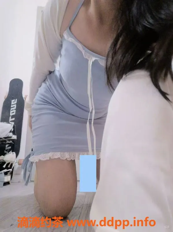 成都楼凤-成华区琳琳，微胖嫩妹，300元体验