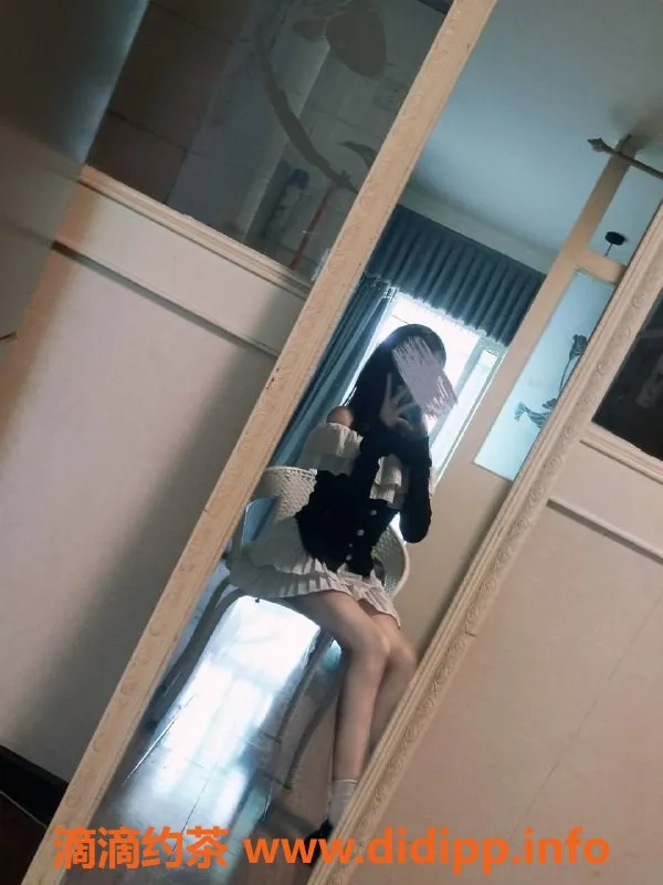 成都楼凤-成华区17岁嫩妹若曦，身高163，性价比高