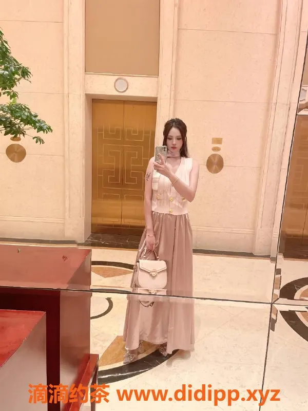 北京楼凤-丰台晓涵，1200元一线天体验，超紧致水润