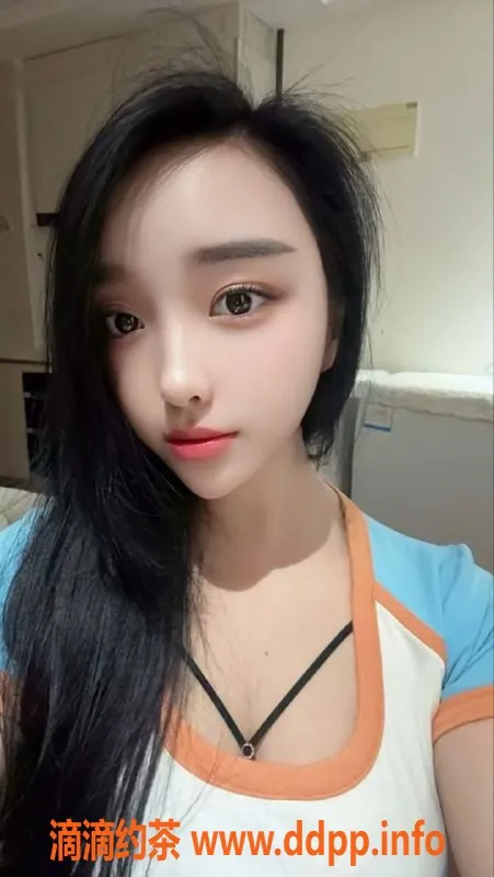 深圳楼凤-龙岗26岁尤物琳琳，162cm，49kg，36C