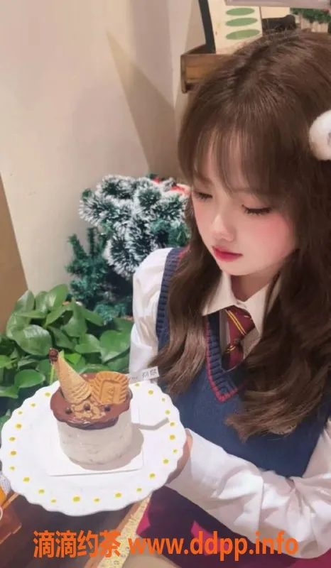 成都楼凤-成华区恋恋，7P嫩妹车，高态度服务