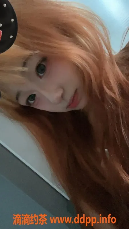 成都楼凤-成都嫩妹歪歪，165cm匀称身材，700元超值体验！