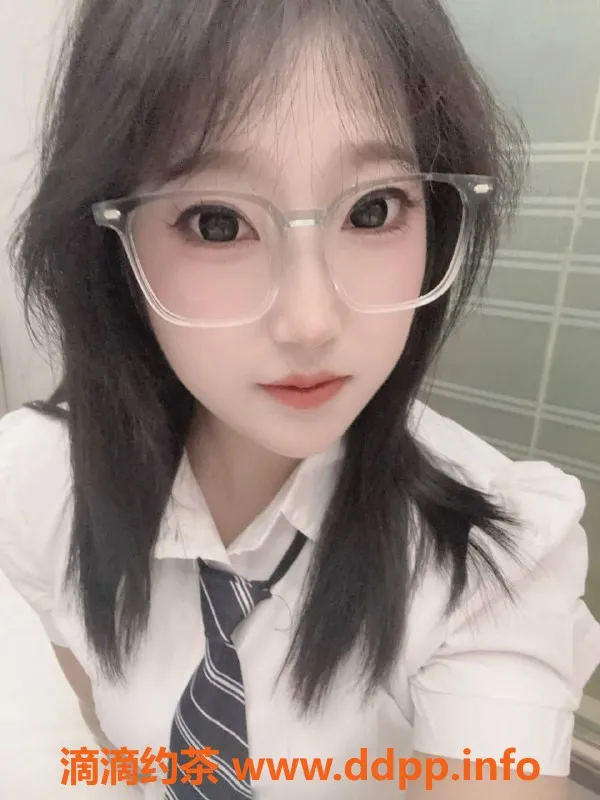 成都楼凤-郫都区泡泡，颜值与服务兼具的嫩妹车