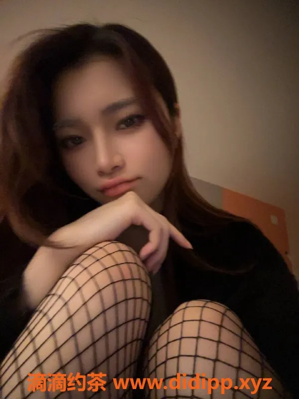 广州楼凤-南海桂城抓龙筋辣妹琪，500起服务超赞！