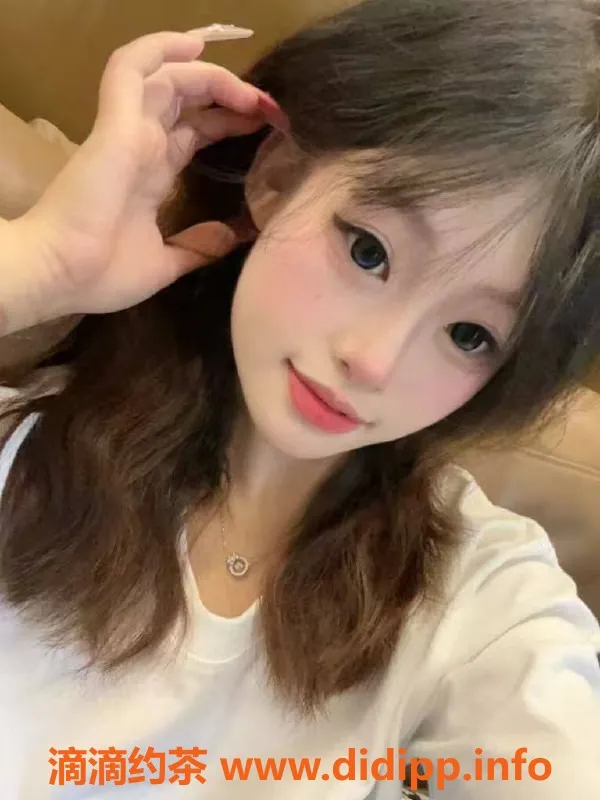 广州楼凤-南海桂城小薇薇，600元激情服务等你来享！