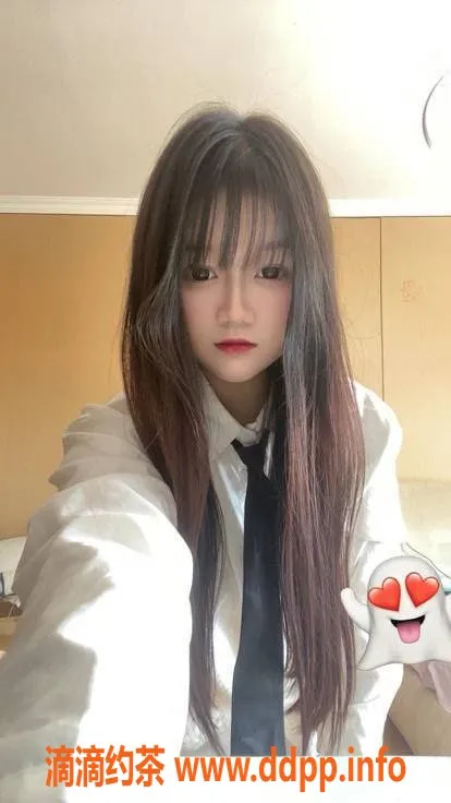 成都楼凤资源信息,武侯区嫩妹佳佳，6/10价位，代聊6P体验