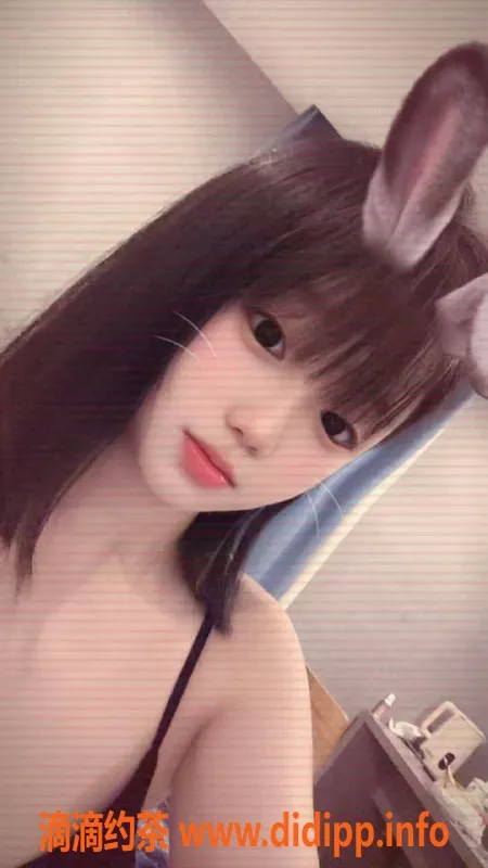 成都楼凤-成华区馨馨，8.8分服务嫩妹，车费仅6/10