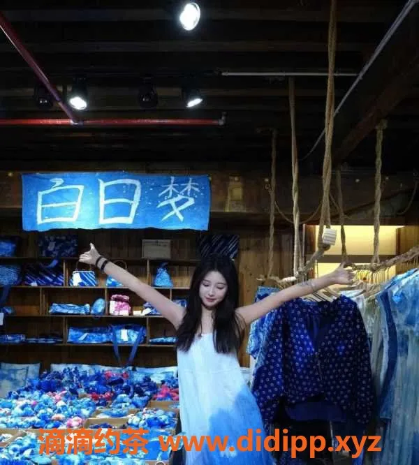 广州楼凤-海珠希美20岁，167cm、45kg完美身材