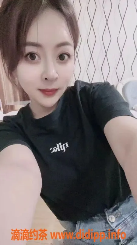 成都楼凤资源信息,武侯区少妇柠檬，身材比例佳，服务优秀