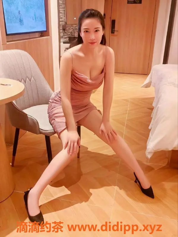 广州楼凤-海珠28岁冰冰少妇，身高162，茶水费400元起