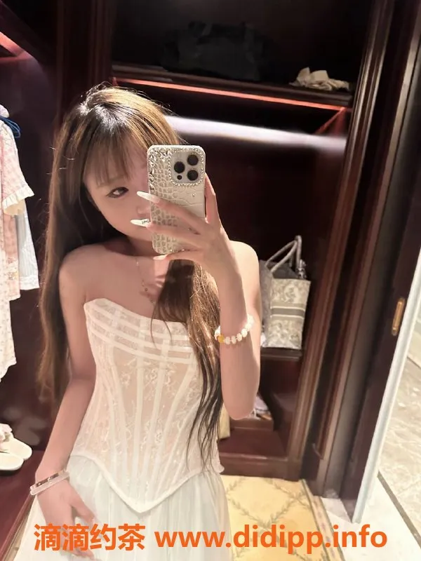 杭州楼凤资源信息,拱墅区小雯软妹，身材娇嫩价格亲民