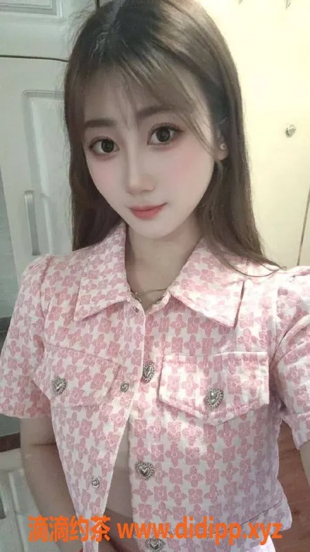 北京楼凤-朝阳双井拉姆，23岁身高162，体重91，茶费1K