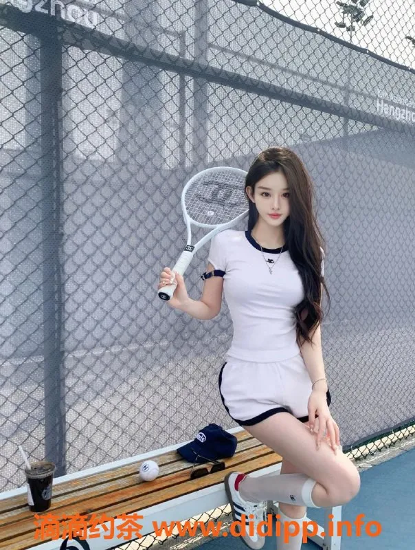 上海楼凤-上海徐汇娜仁，170模特身高，1200元全能服务