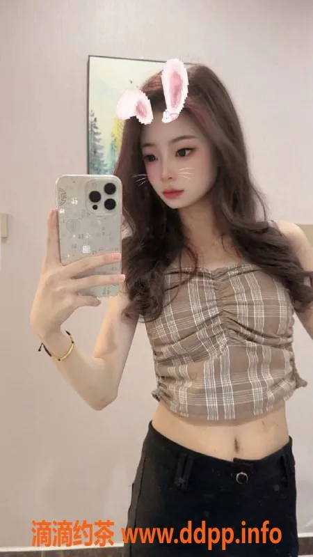 郑州楼凤资源信息,金水区18岁甜妹，40kg白嫩皮肤，迷人服务