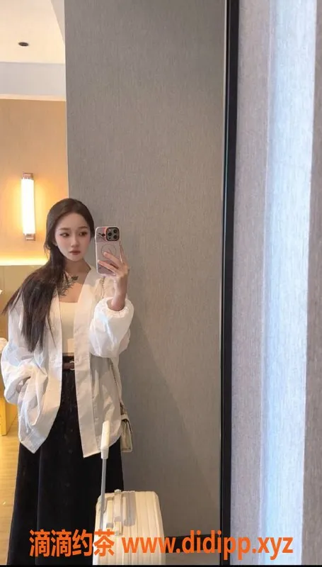 上海楼凤-浦东苏晴儿，超值服务等你来体验