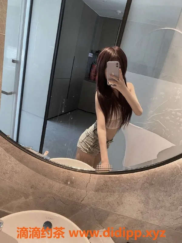 成都楼凤资源信息,憨憨，武侯区嫩妹，158cm，95斤，强烈推荐！