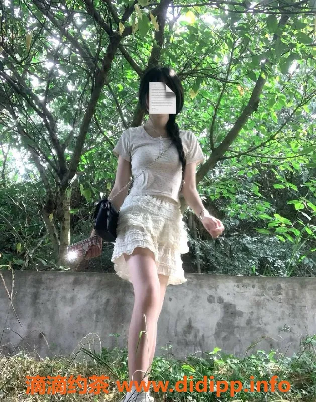 成都楼凤-优优 | 广西嫩妹 | 160cm | 85斤 | 17岁 | 600元服务