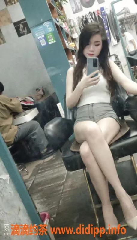 武汉楼凤资源信息,小雅，25岁，身高167，48斤，热情服务等你体验