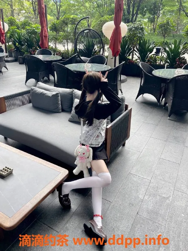 郑州楼凤资源信息,二七区兔兔🐰，18岁活泼可爱，45分钟仅8元