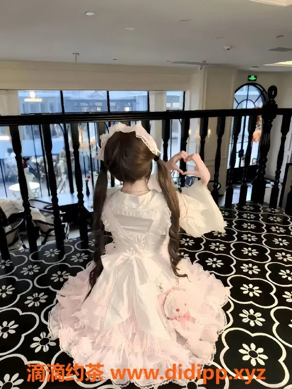 郑州楼凤-二七区兔兔🐰，18岁活泼可爱，45分钟仅8元